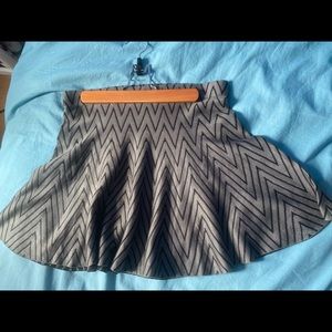 black & gray patterned skirt